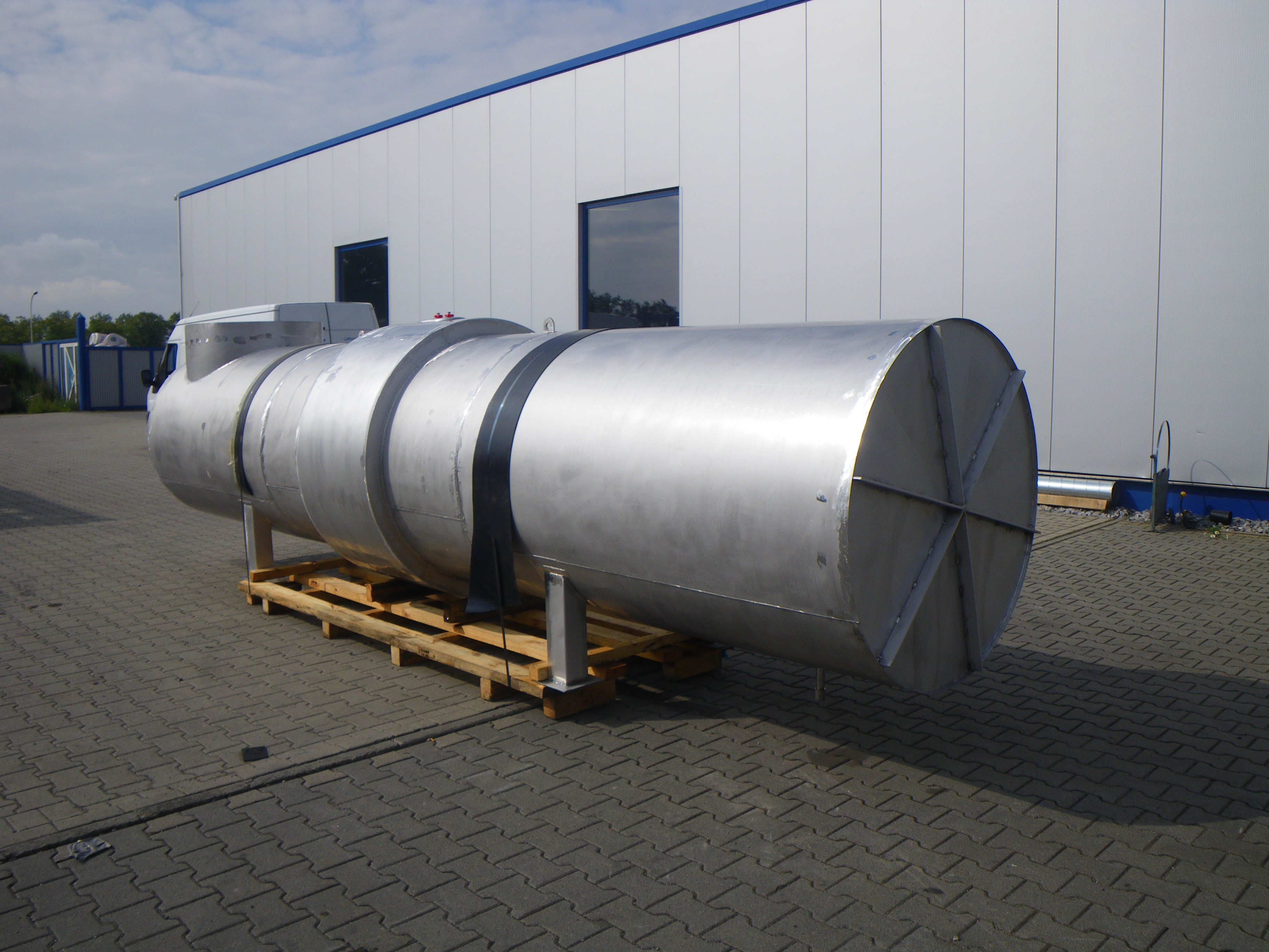 Rohrschalld�mpfer (8)